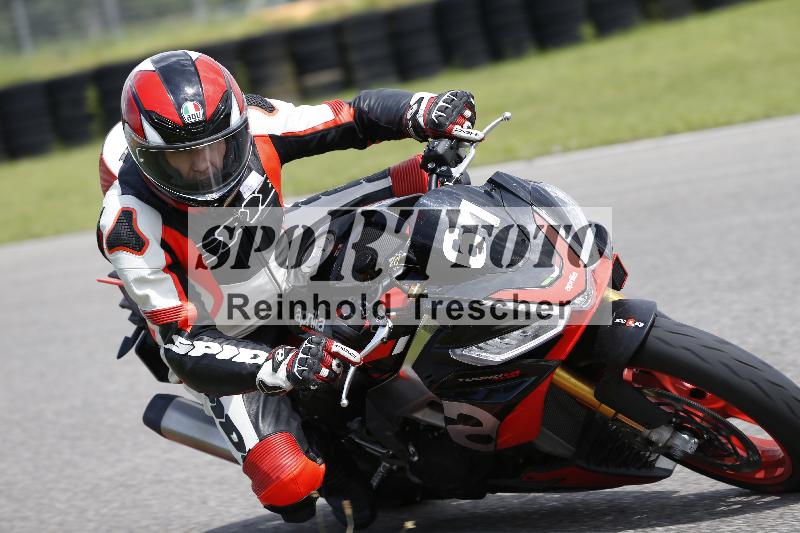 /Archiv-2024/29 12.06.2024 MOTO.CH Track Day ADR/Gruppe gelb/61